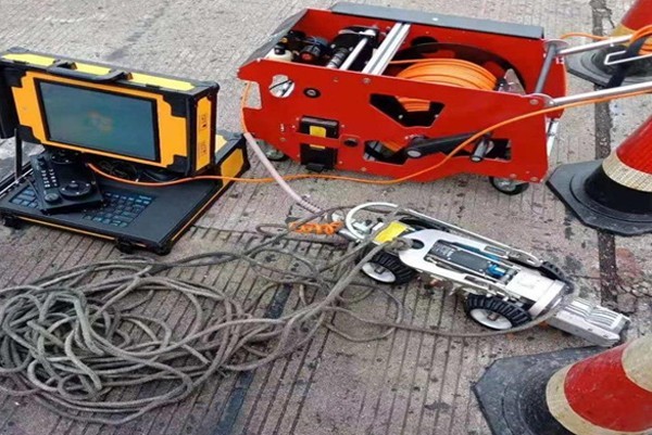 赫章CCTV管道检测机器人